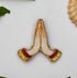 Broche Namasté brodée main – bijou artisanal Namasté yoga méditation spiritualité perles et fils dorés – Tawus
