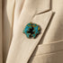 Broche Poisson brodée à la main portée – accessoire mode zodiaque artisanal unique – Tawus