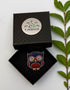 Broche chouette fait main dans son écrin – cadeau original bijou oiseau nocturne broderie artisanale – Tawus