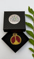 Broche grenade fruit fait main dans son écrin – cadeau original bijou grenade broderie artisanale fruits exotiques – Tawus