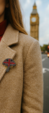 Broche parapluie anglais brodée à la main portée – accessoire mode So British London style artisanal unique – Tawus