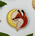 Broche renard & lune brodée main – bijou artisanal renard lune croissant nuit féerique perles et fils dorés – Tawus
