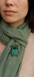 Broche scarabée brodée à la main portée – accessoire mode insecte scarabée nature irisé artisanal unique cadeau original – Tawus
