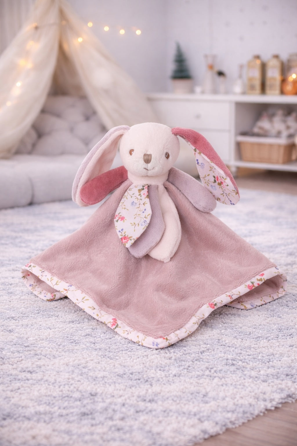 Doudou plat lapin Bibi Baby Rug Bukowski Design – doudou bébé lapin fille cadeau naissance original – Tawus