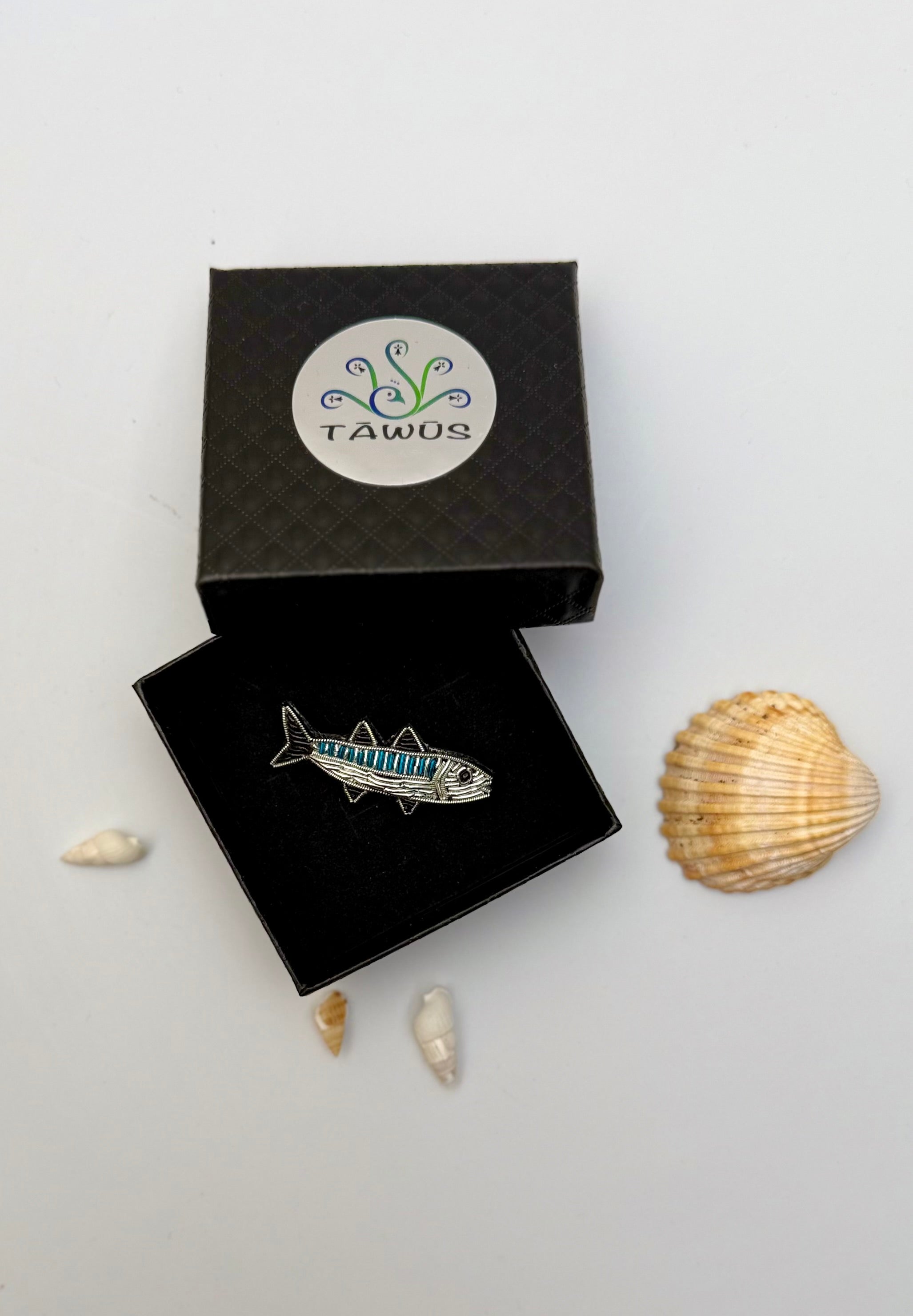 Broche Maquereau brodée à la main