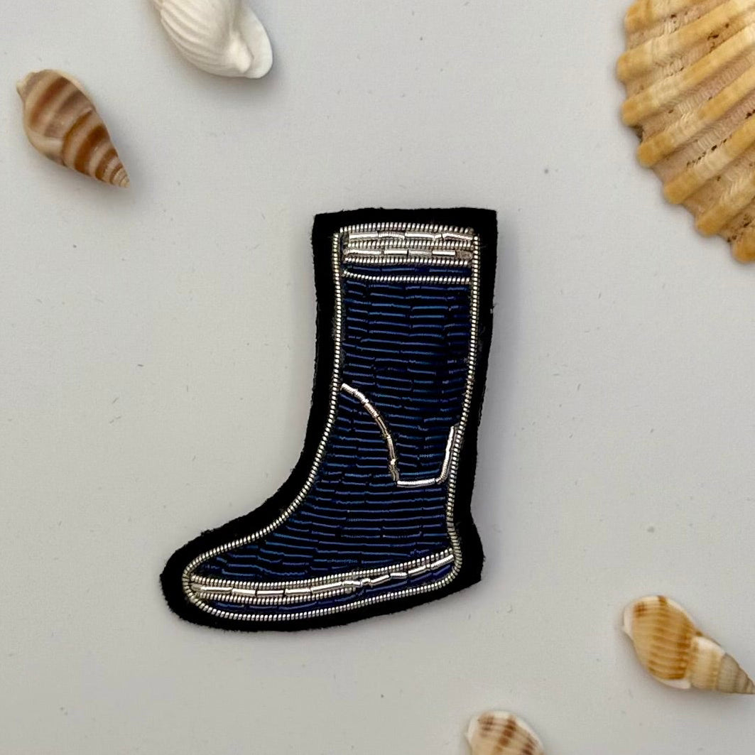 Broche Botte de Pluie brodée à la main