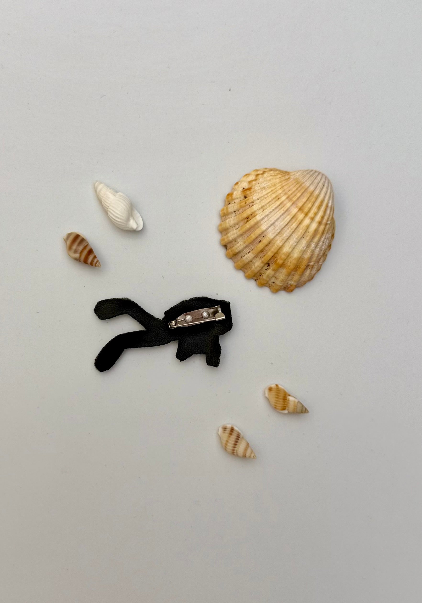 Broche Plongeur brodée à la main