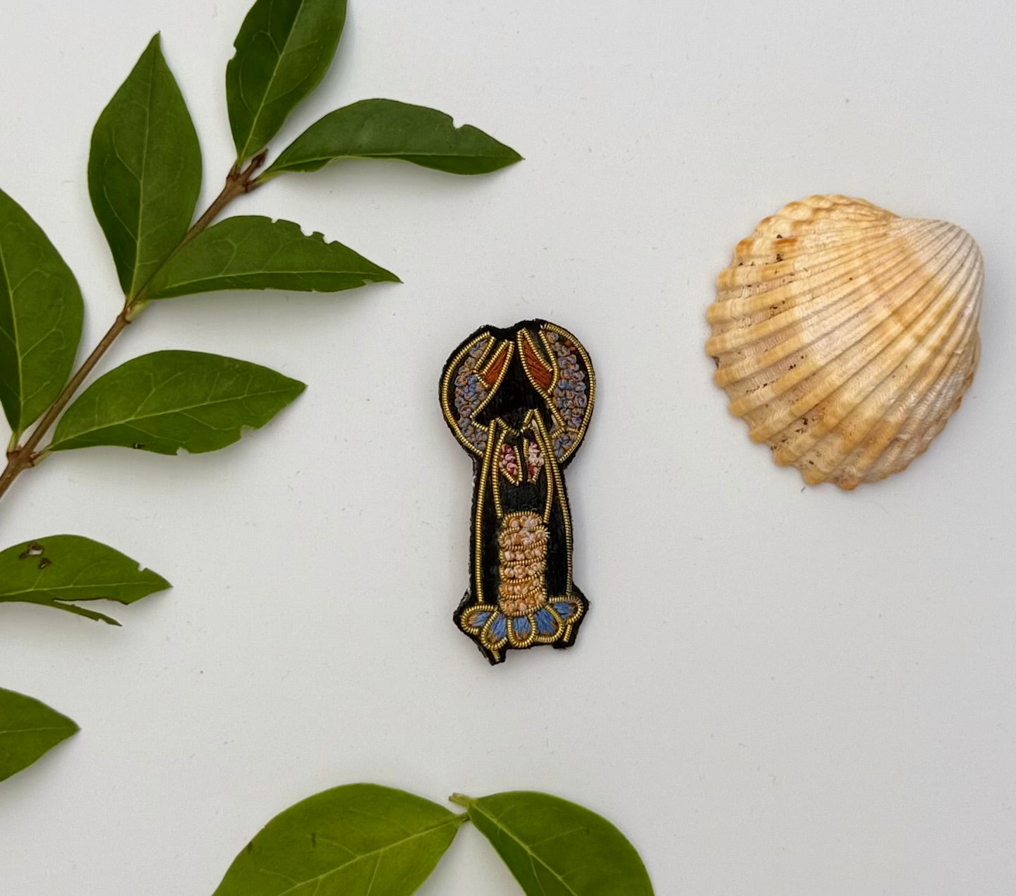 Broche Homard brodée à la main