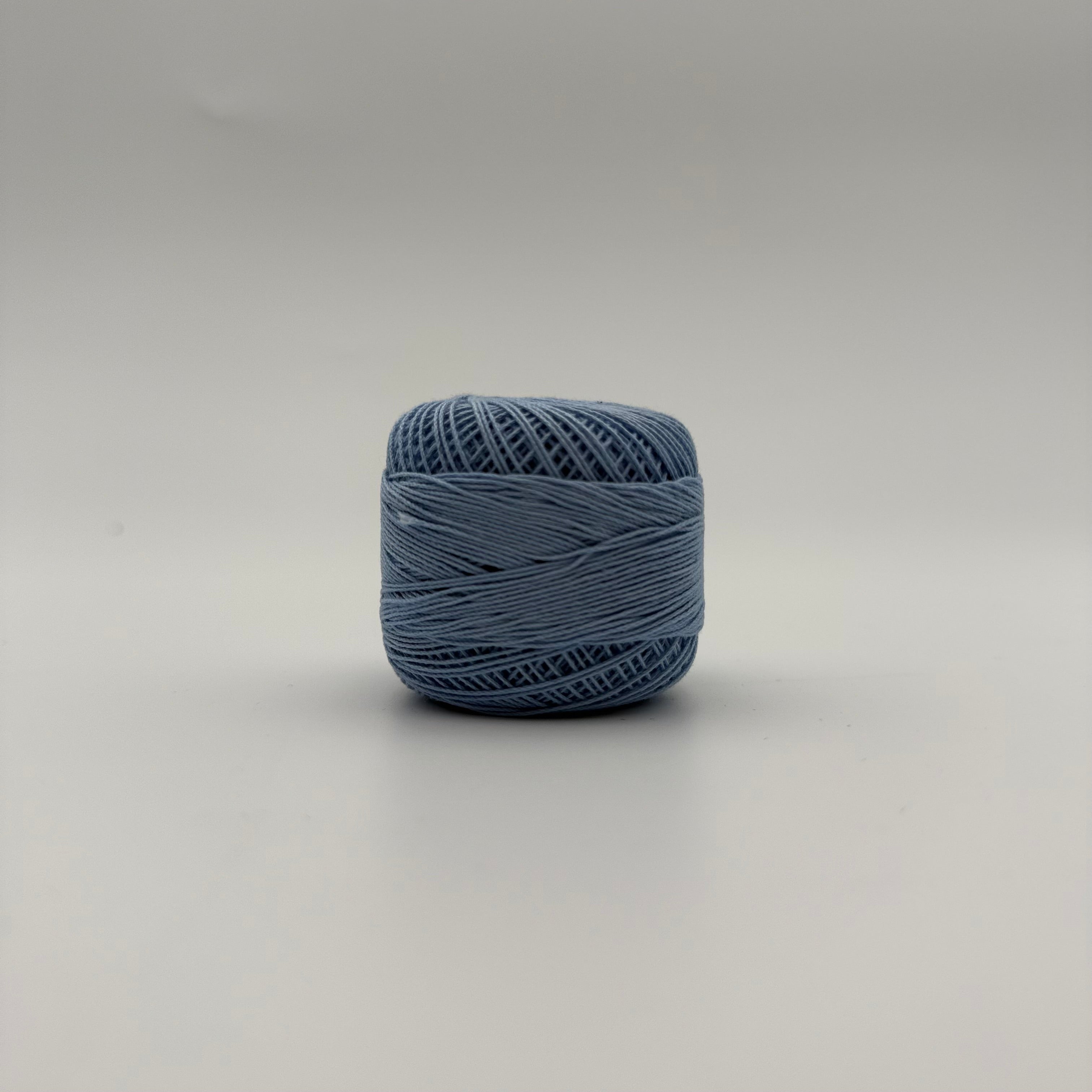 Fils coton pour broder ou crocheter A-130