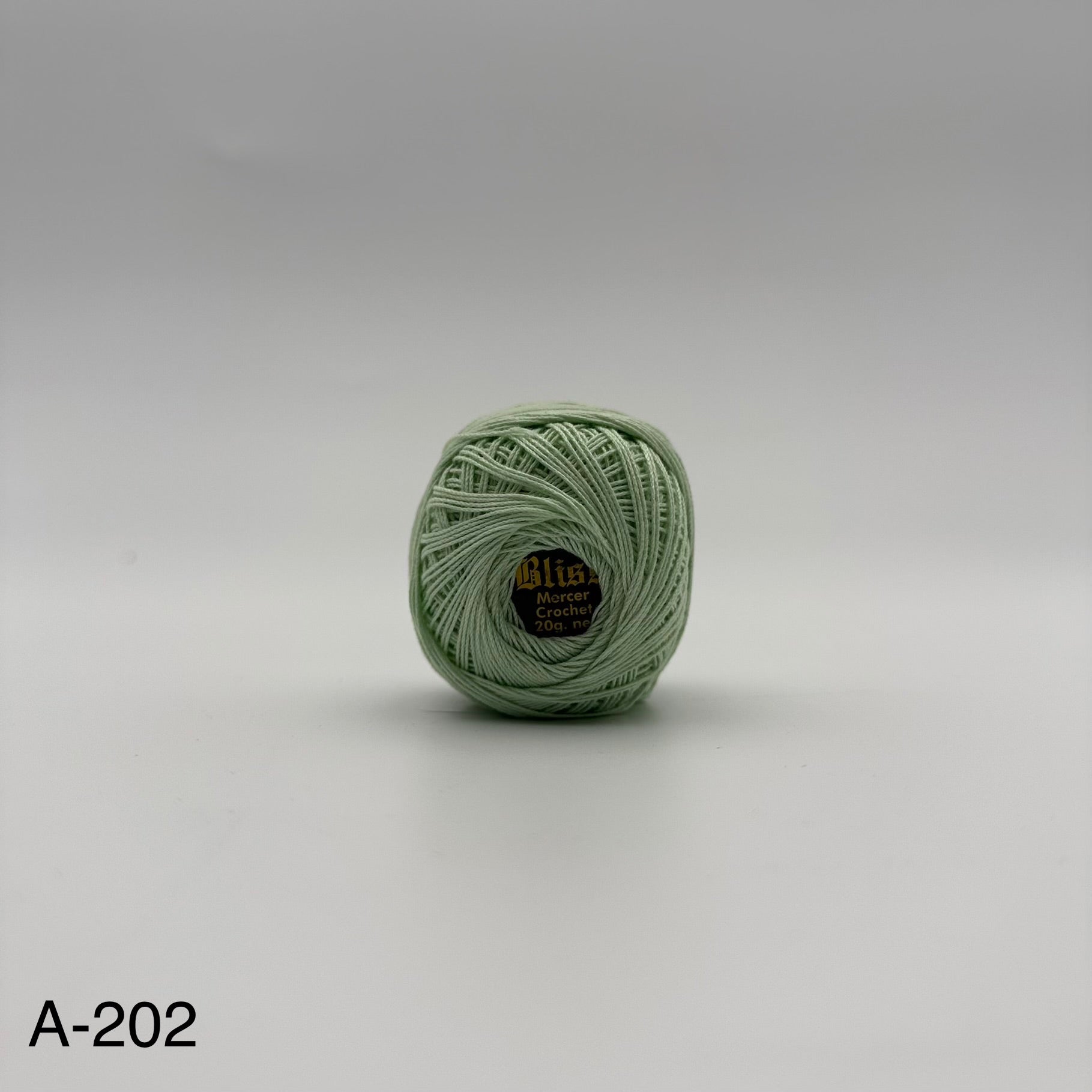 Fils coton pour broder ou crocheter A-202