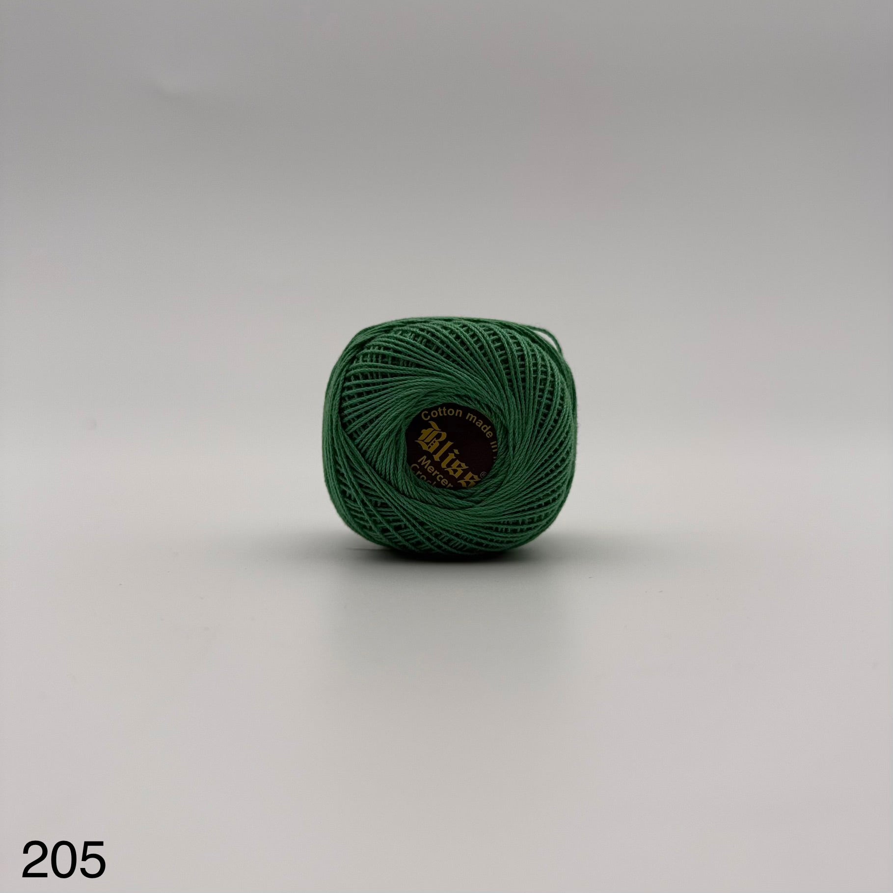 Fils coton pour broder ou crocheter 205