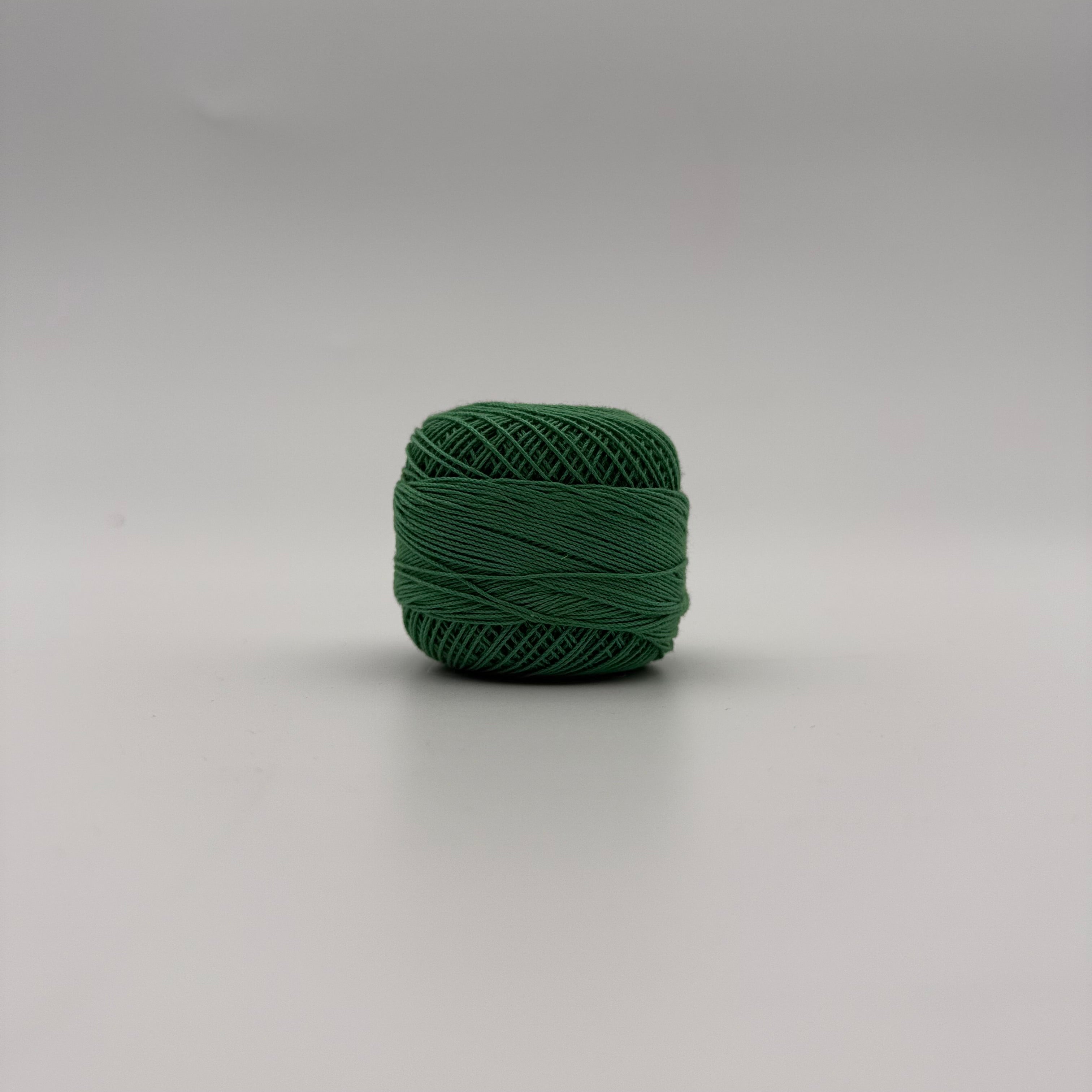 Fils coton pour broder ou crocheter 205