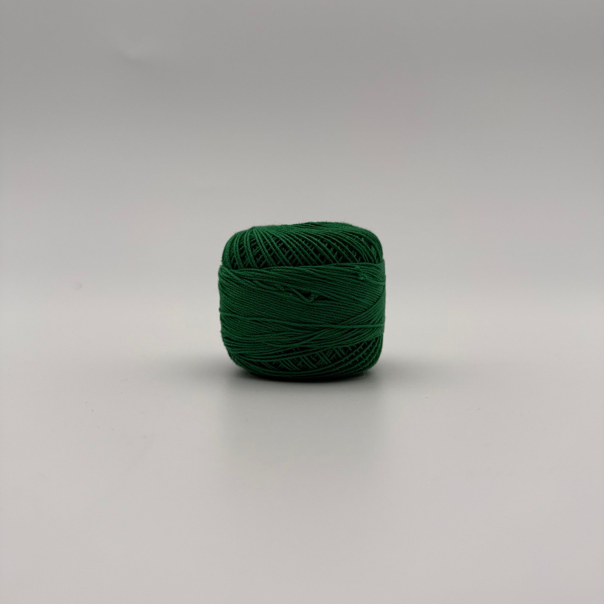 Fils coton pour broder ou crocheter A-211