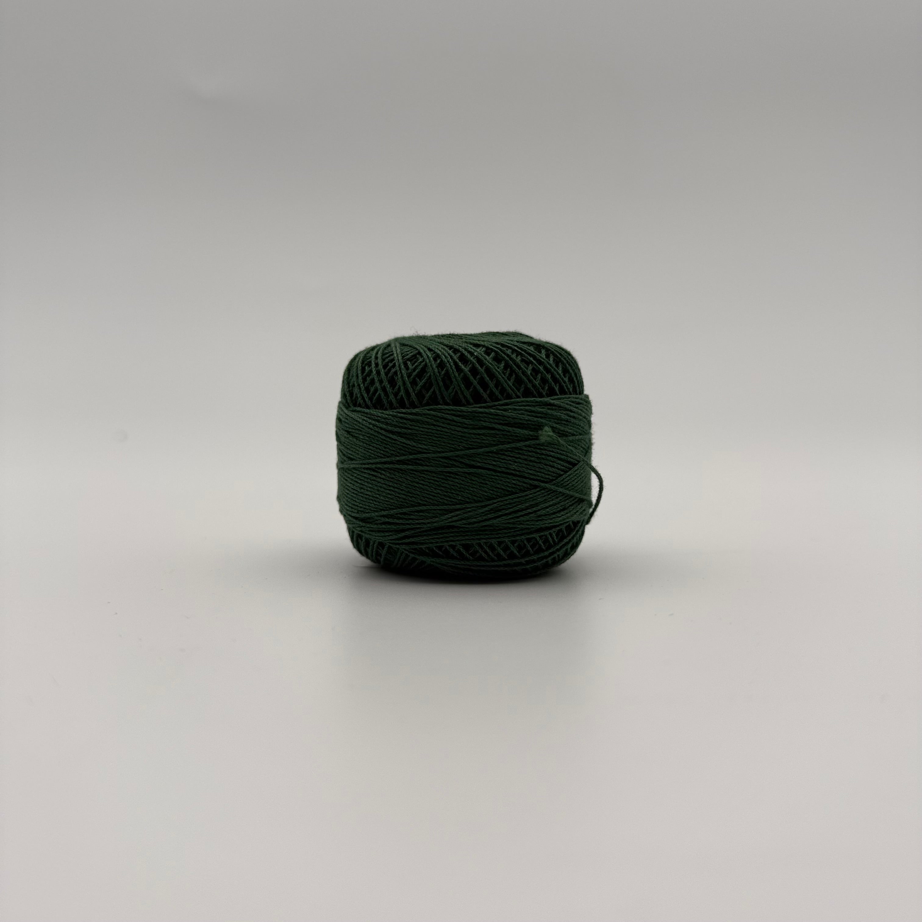 Fils coton pour broder ou crocheter 212