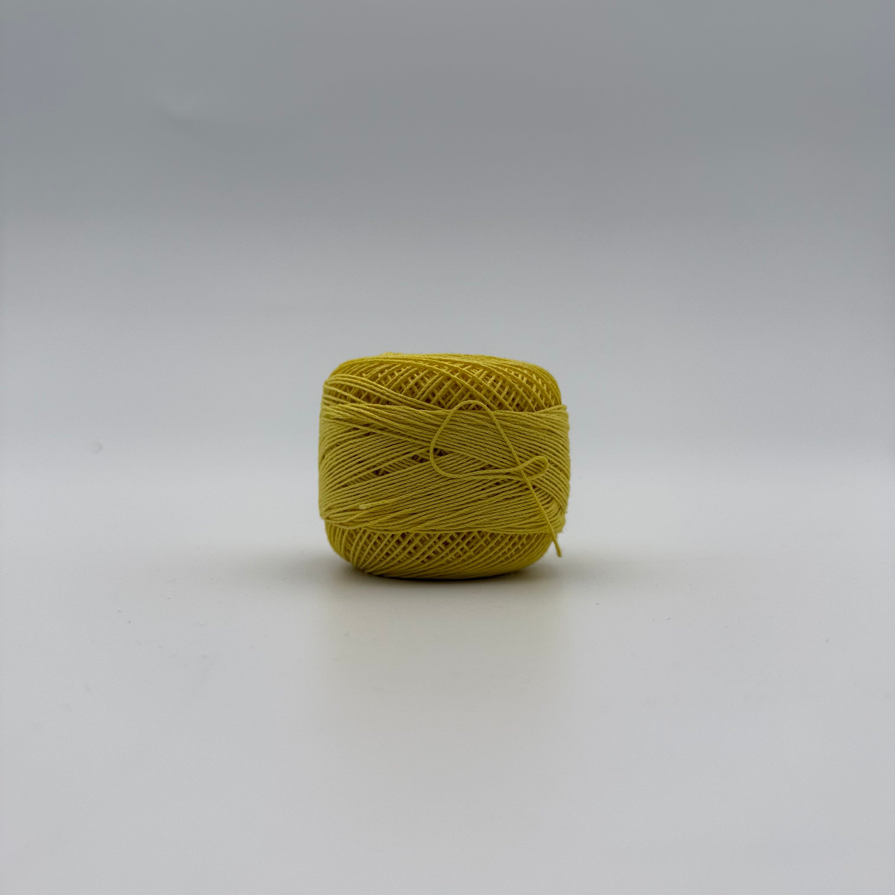 Fils coton pour broder ou crocheter A-289