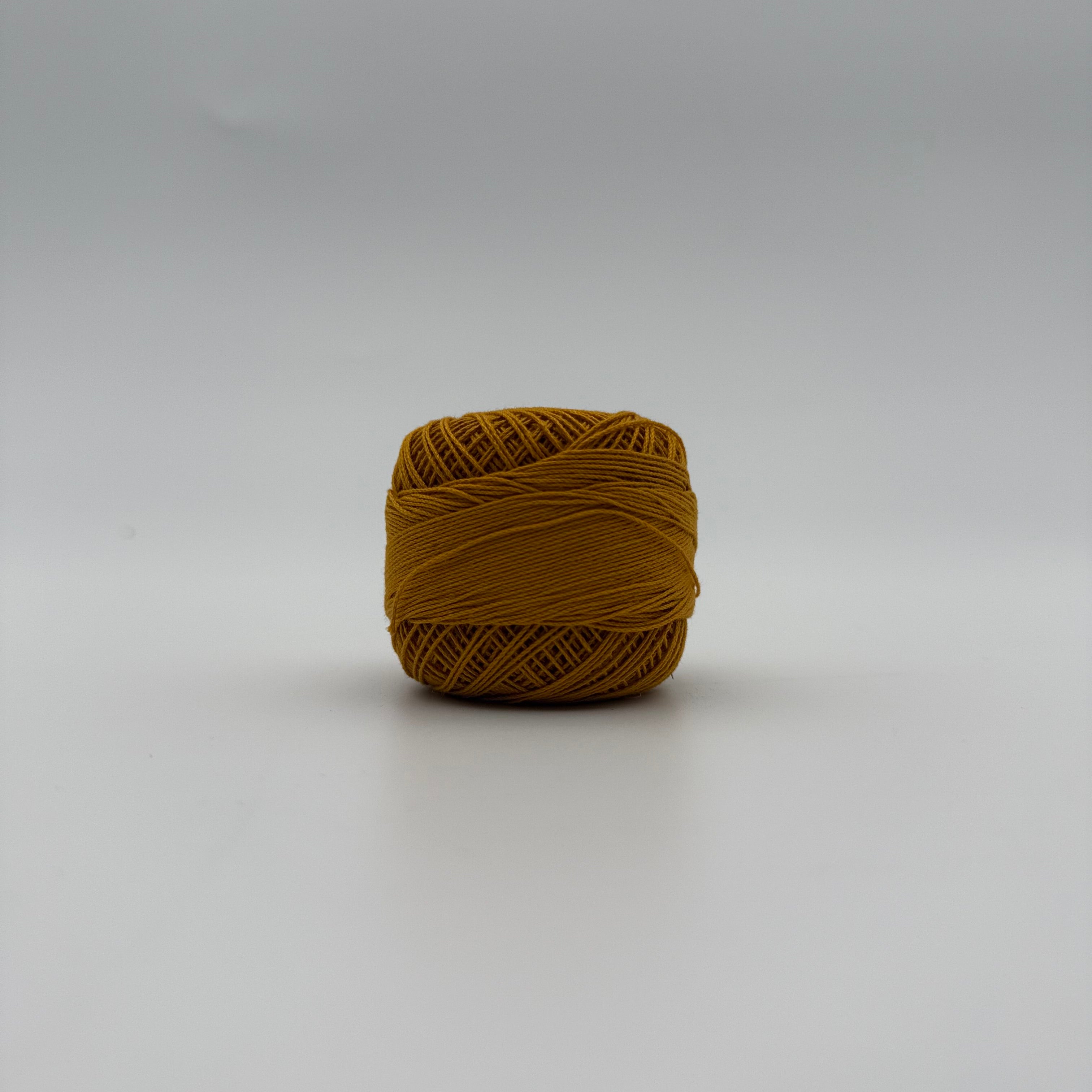 Fils coton pour broder ou crocheter A-307