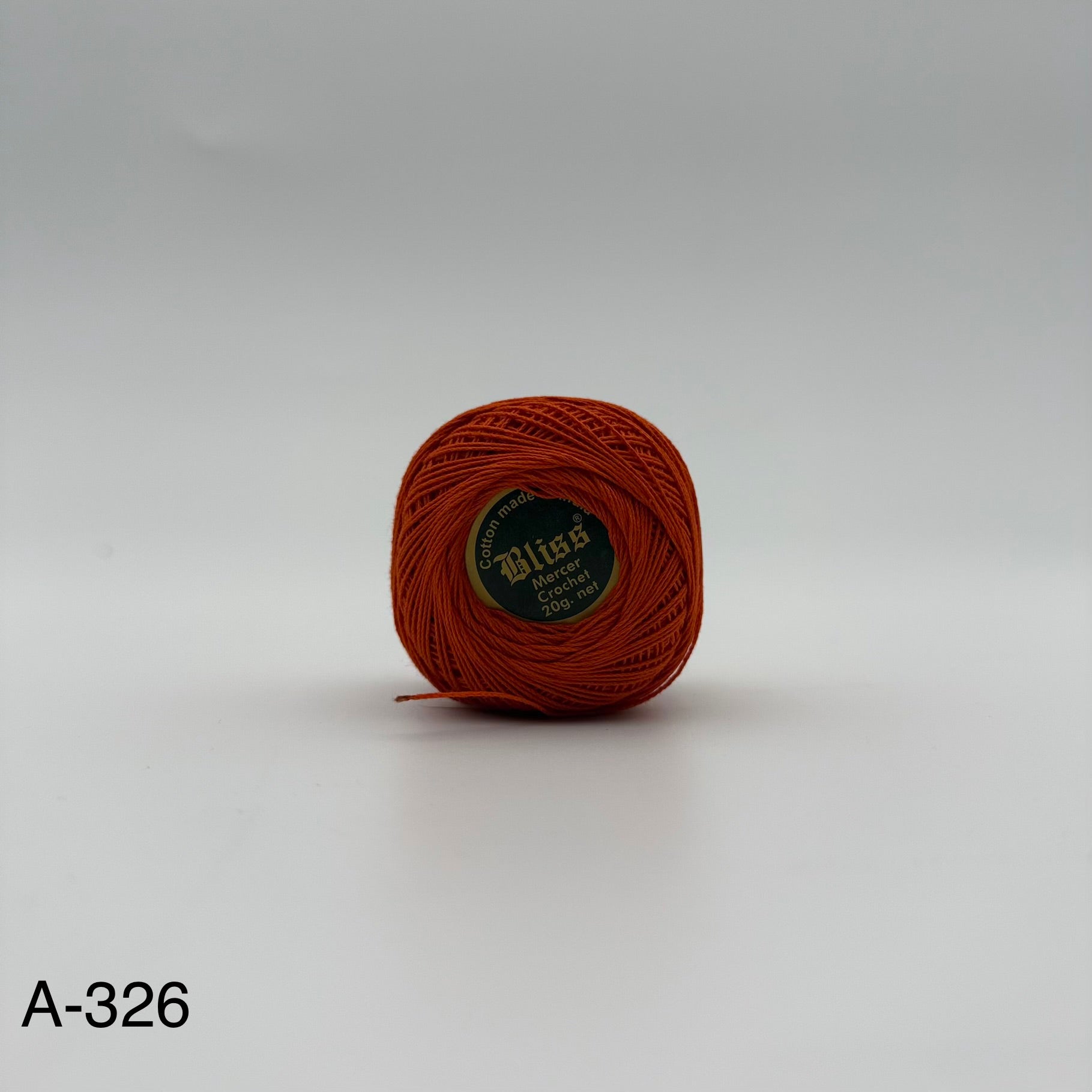 Fils coton pour broder ou crocheter A-236