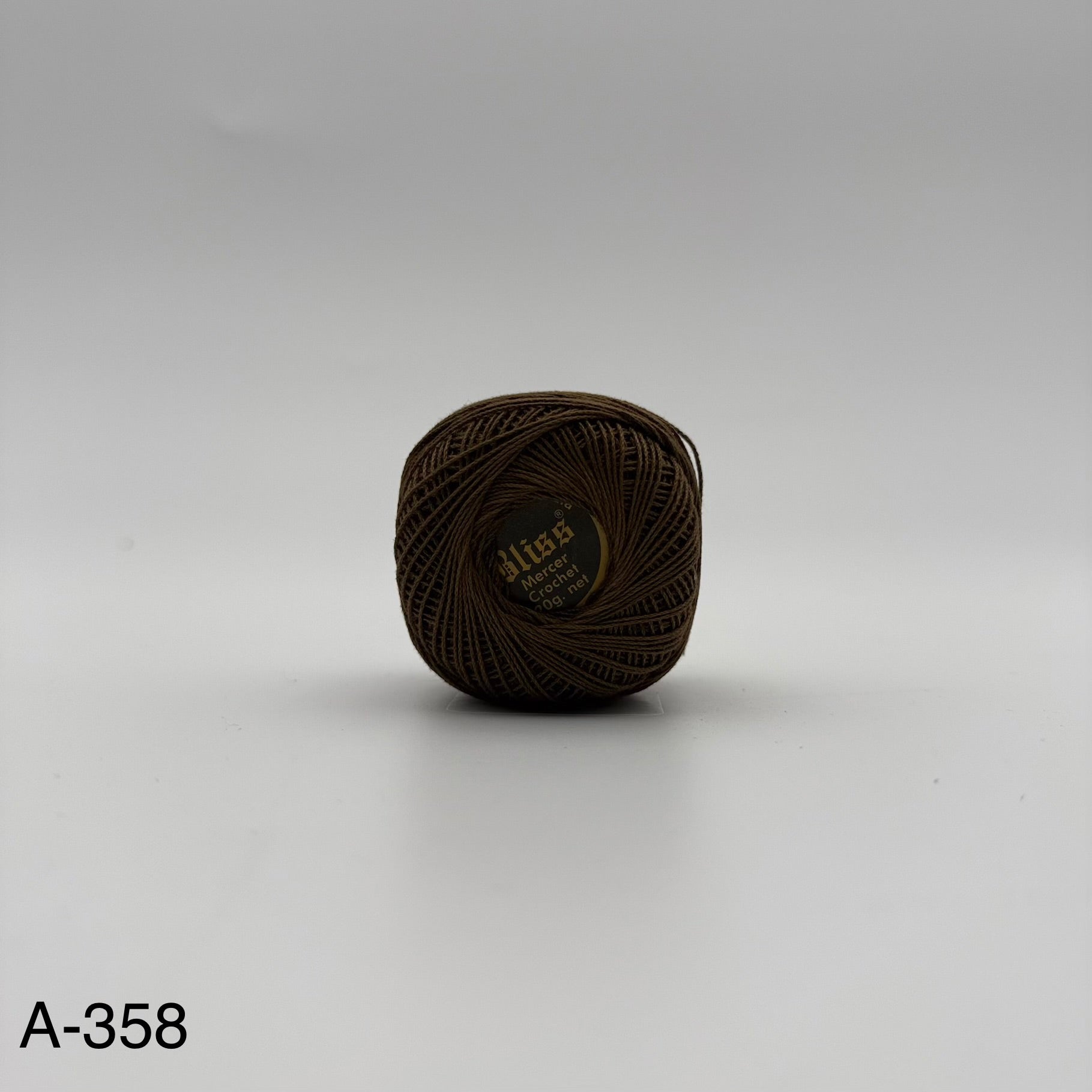 Fils coton pour broder ou crocheter A-358