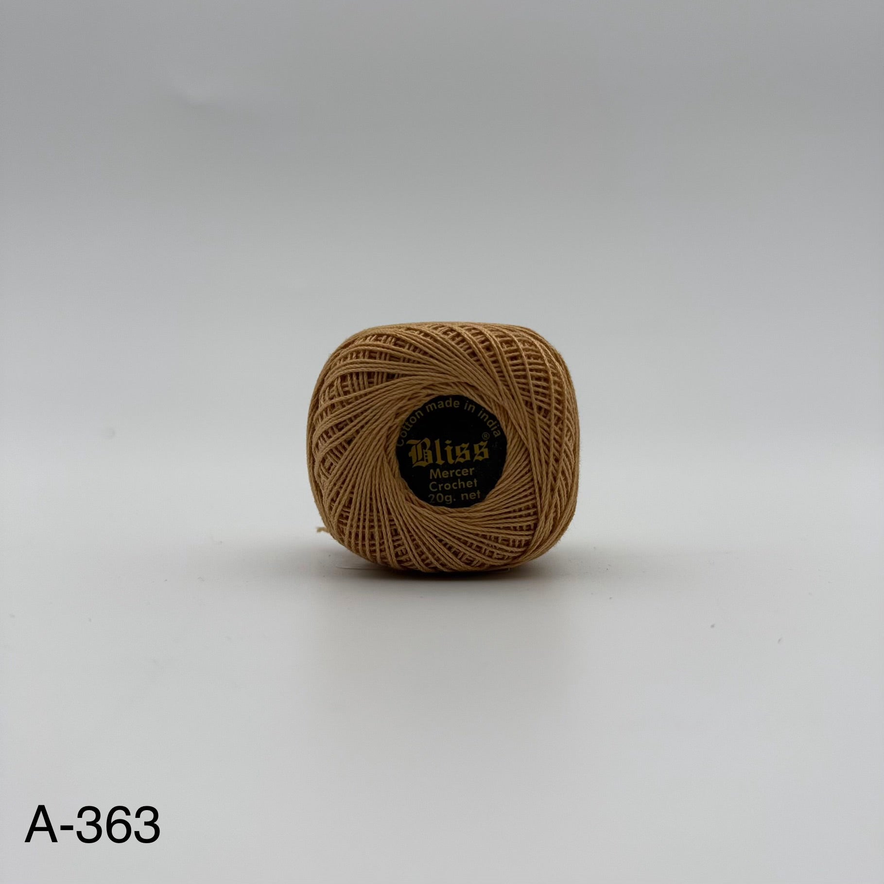 Fils coton pour broder ou crocheter A-363