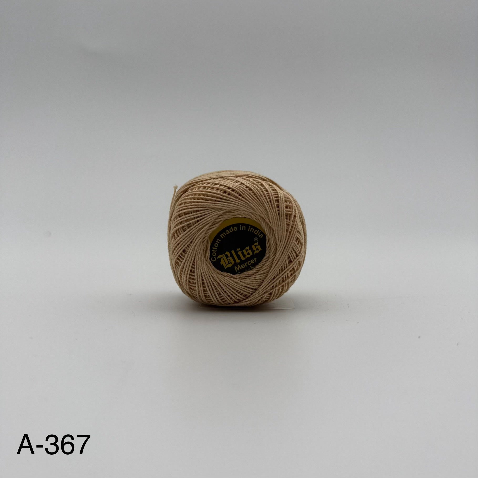 Fils coton pour broder ou crocheter A-367