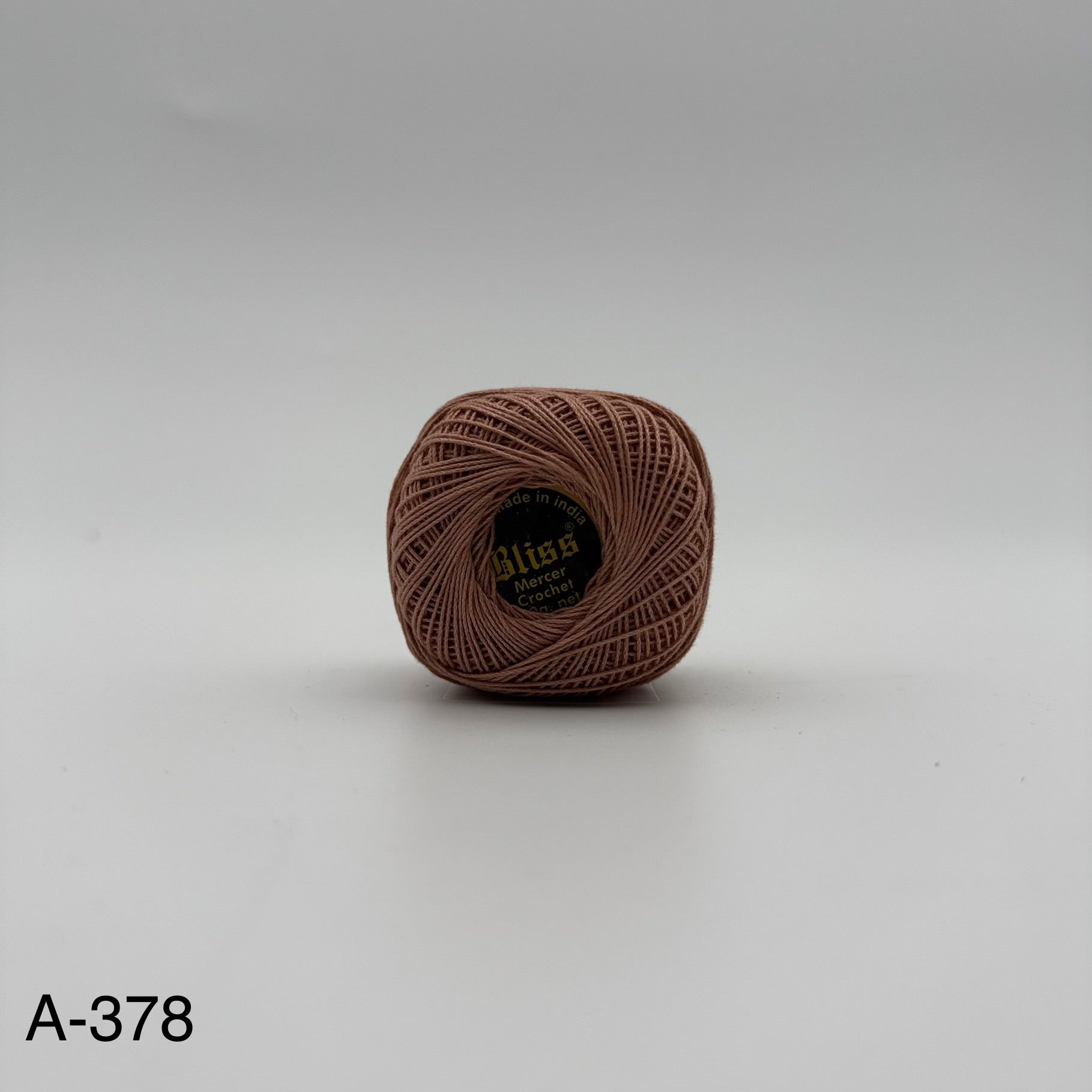 Fils coton pour broder ou crocheter A-378