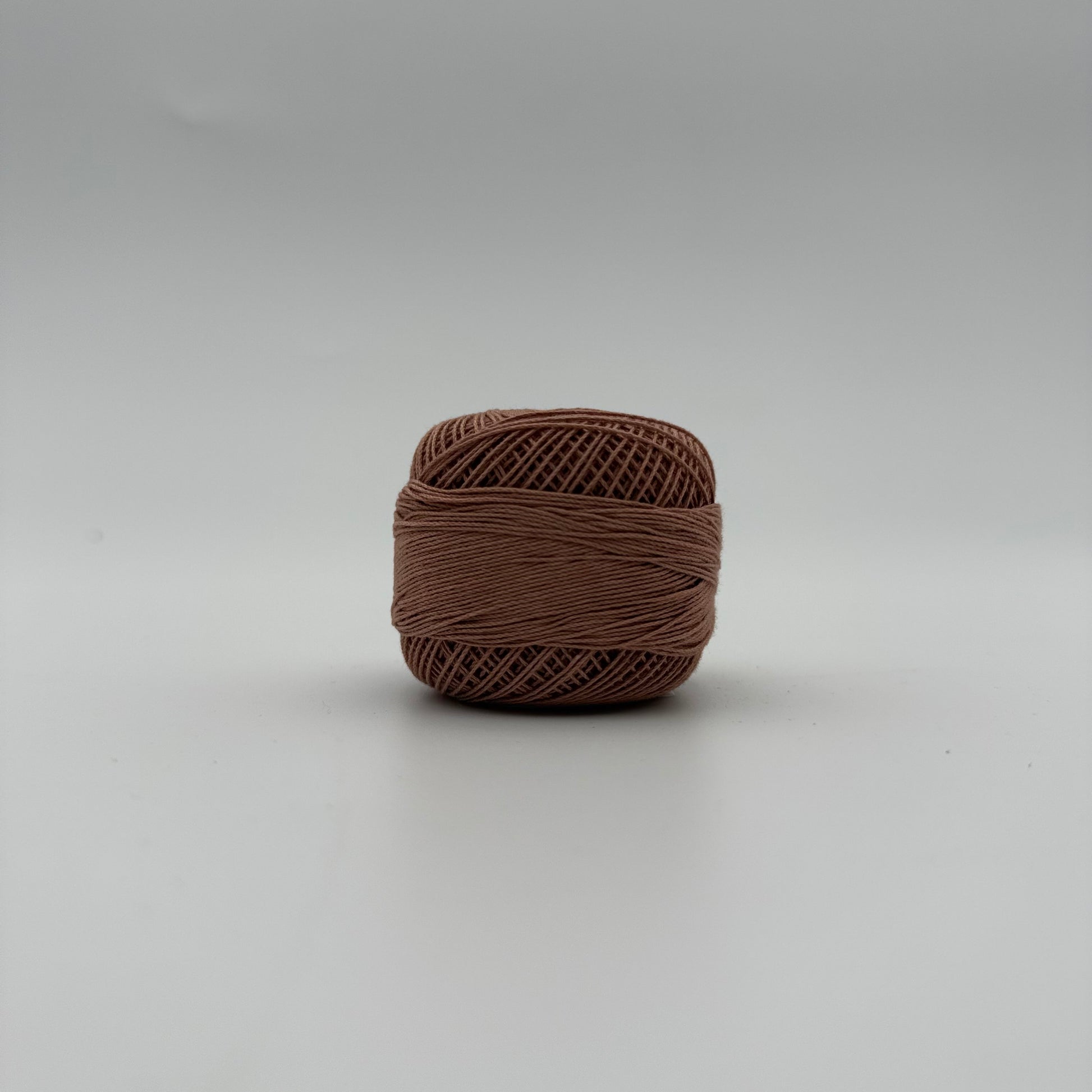 Fils coton pour broder ou crocheter A-378