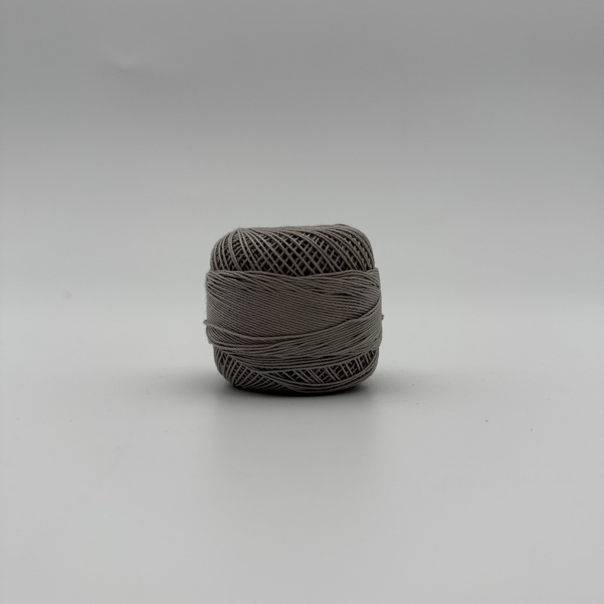 Fils coton pour broder ou crocheter A-394