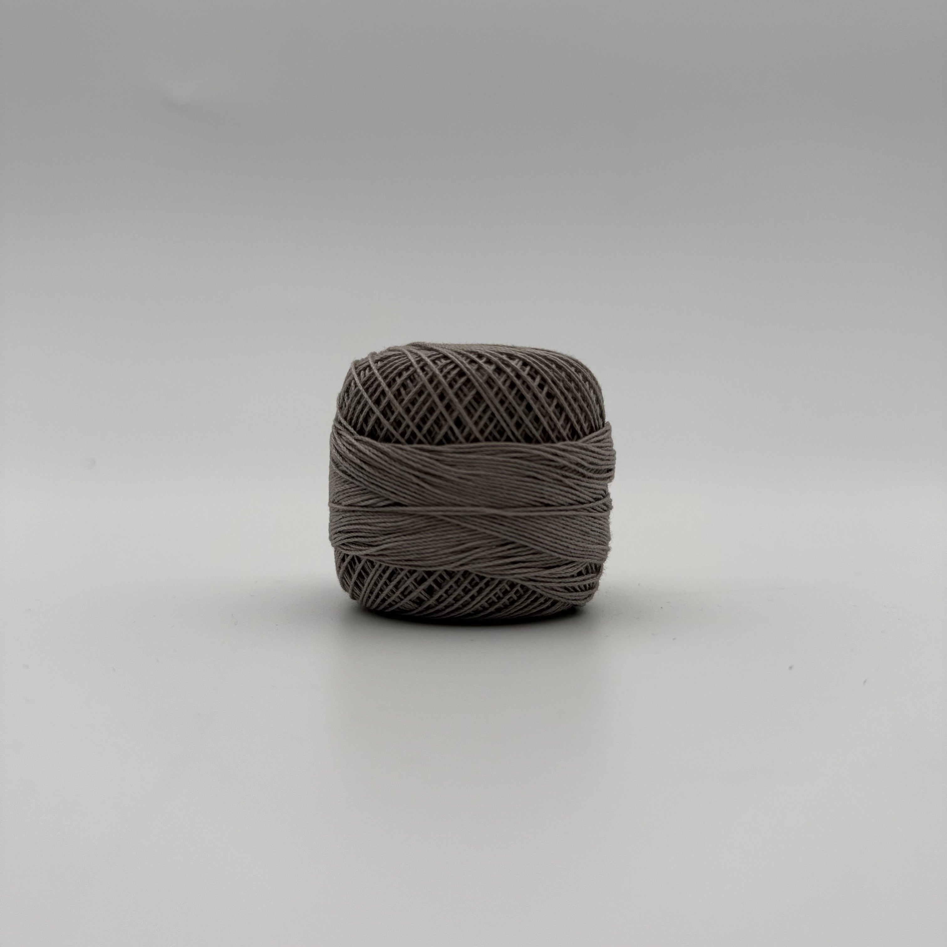 Fils coton pour broder ou crocheter K-399