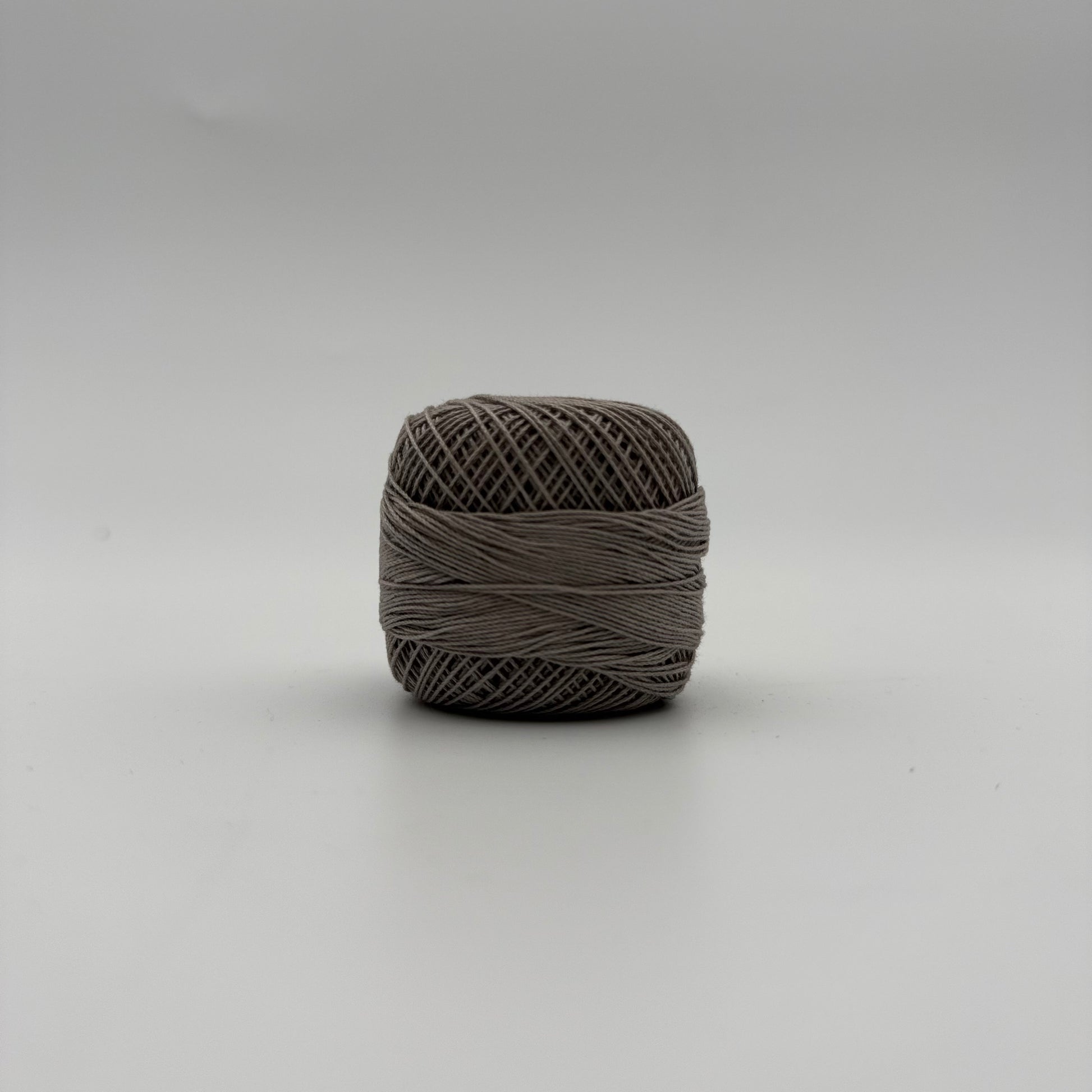 Fils coton pour broder ou crocheter K-399