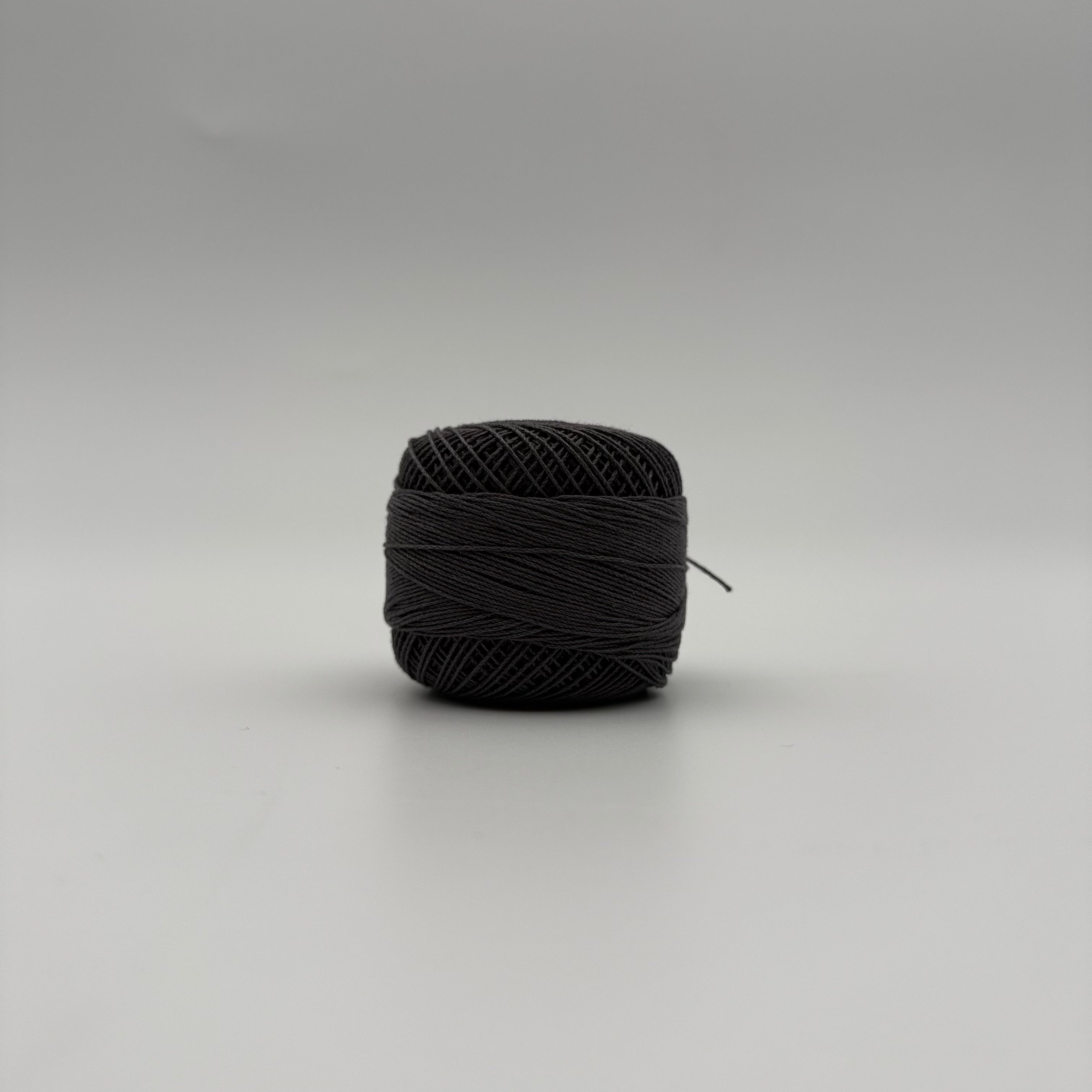 Fils coton pour broder ou crocheter A-401