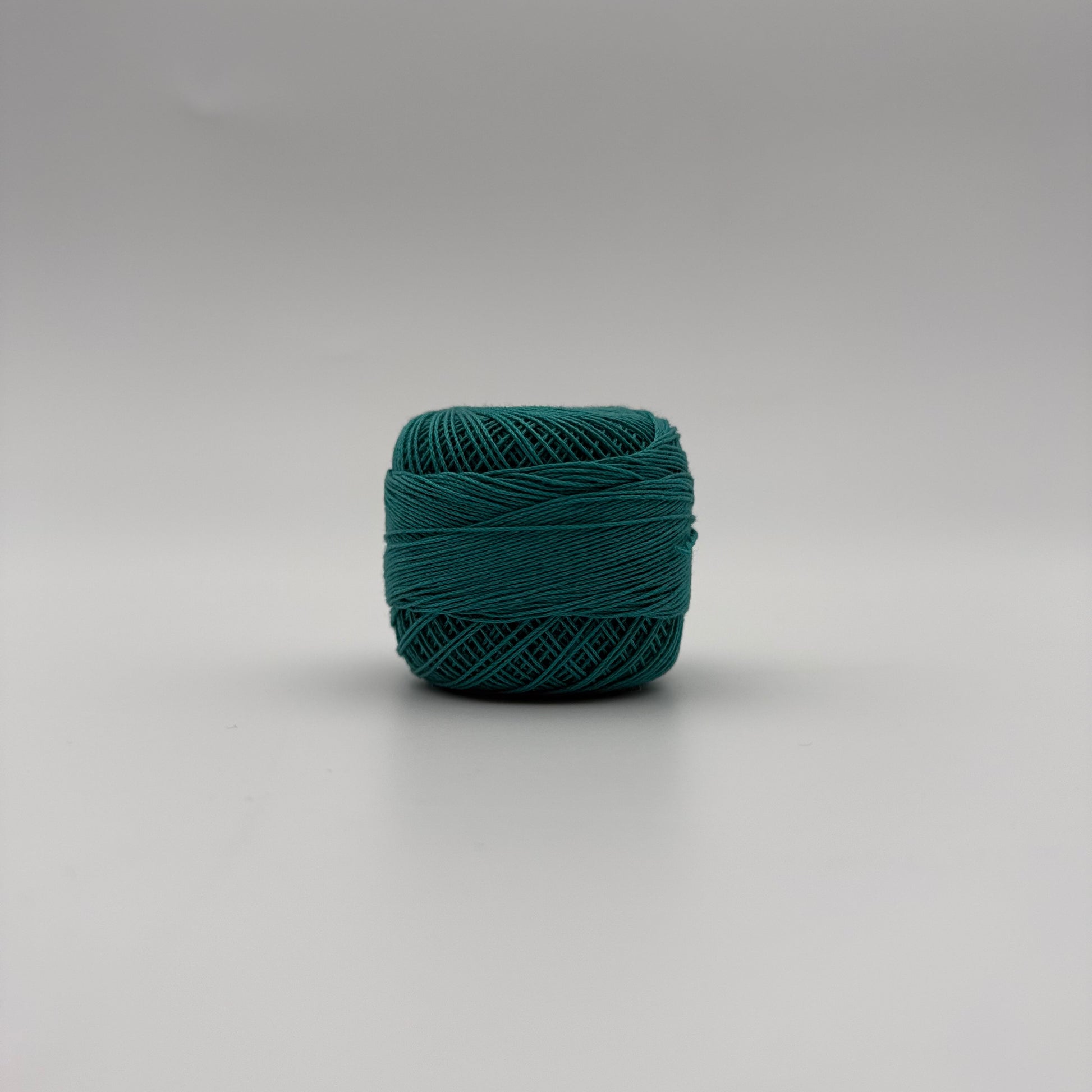 Fils coton pour broder ou crocheter A-529