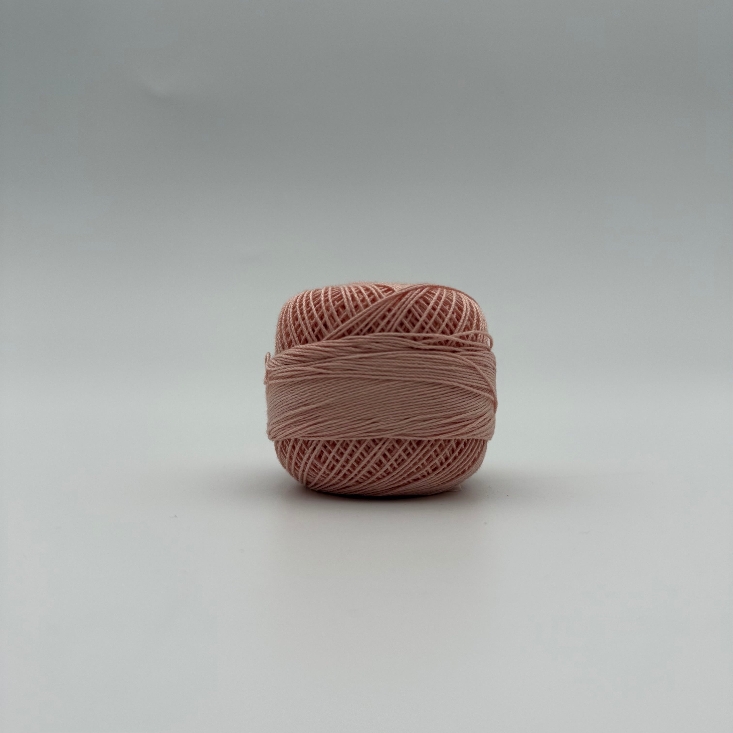 Fils coton pour broder ou crocheter A-893