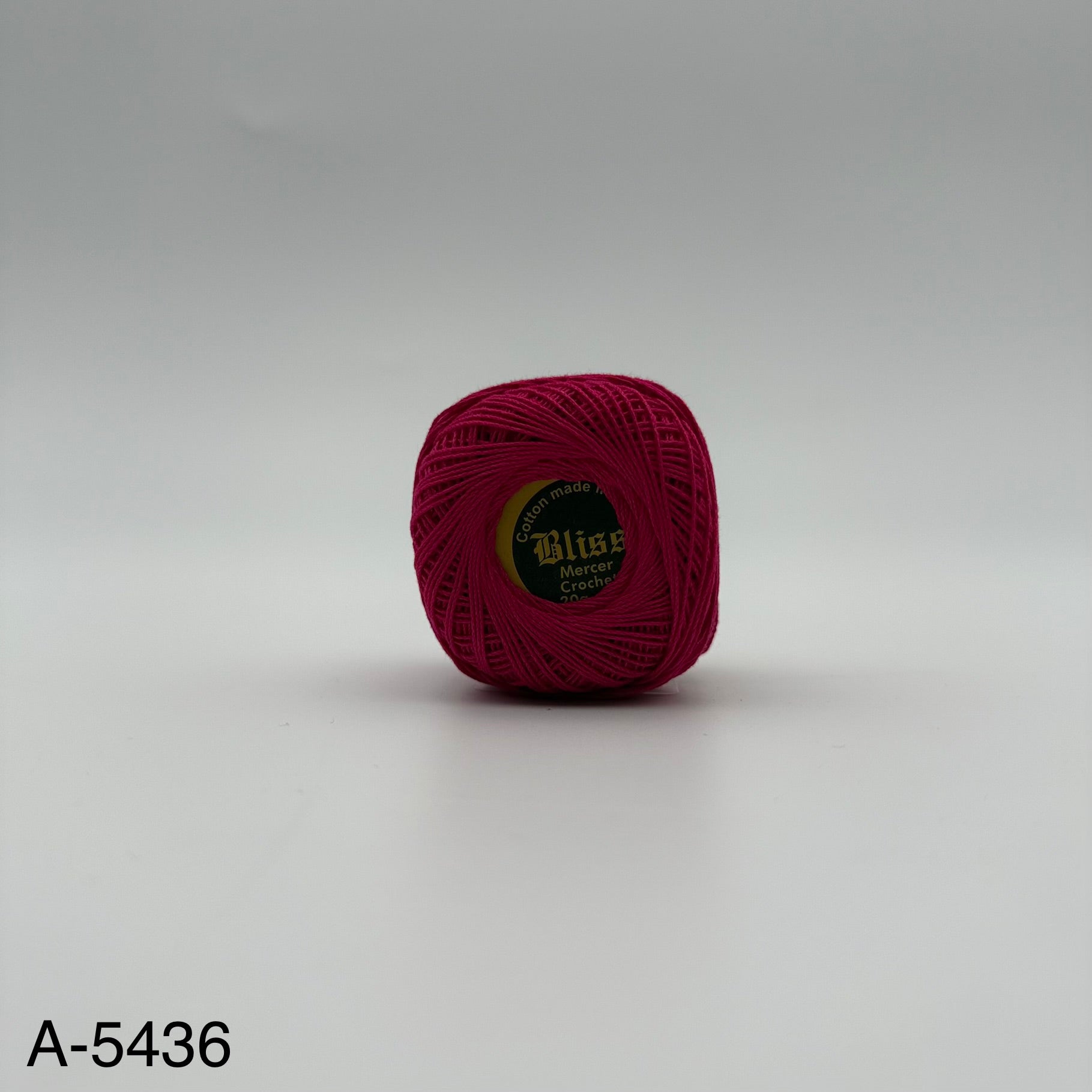 Fils coton pour broder ou crocheter A-5436