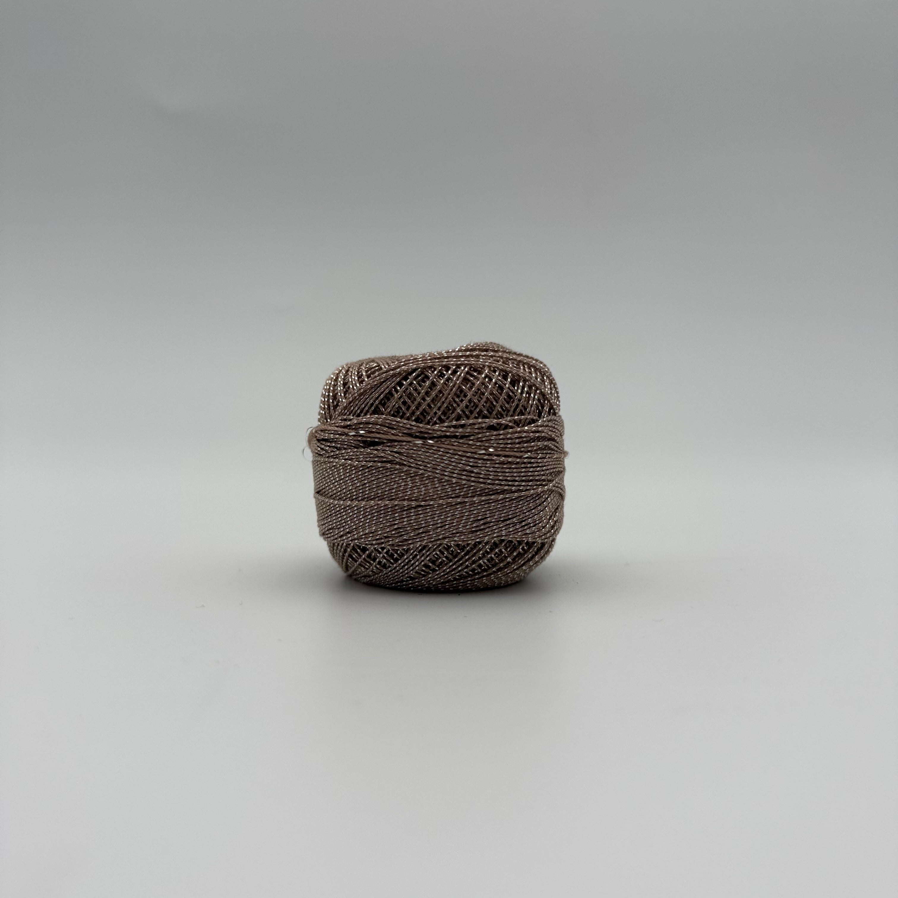 Fils coton bicolore et lurex pour broder ou crocheter BD-6162