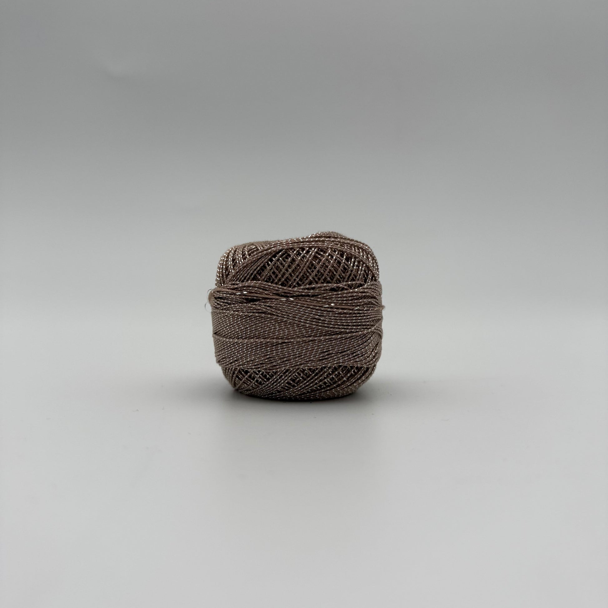 Fils coton bicolore et lurex pour broder ou crocheter BD-6162