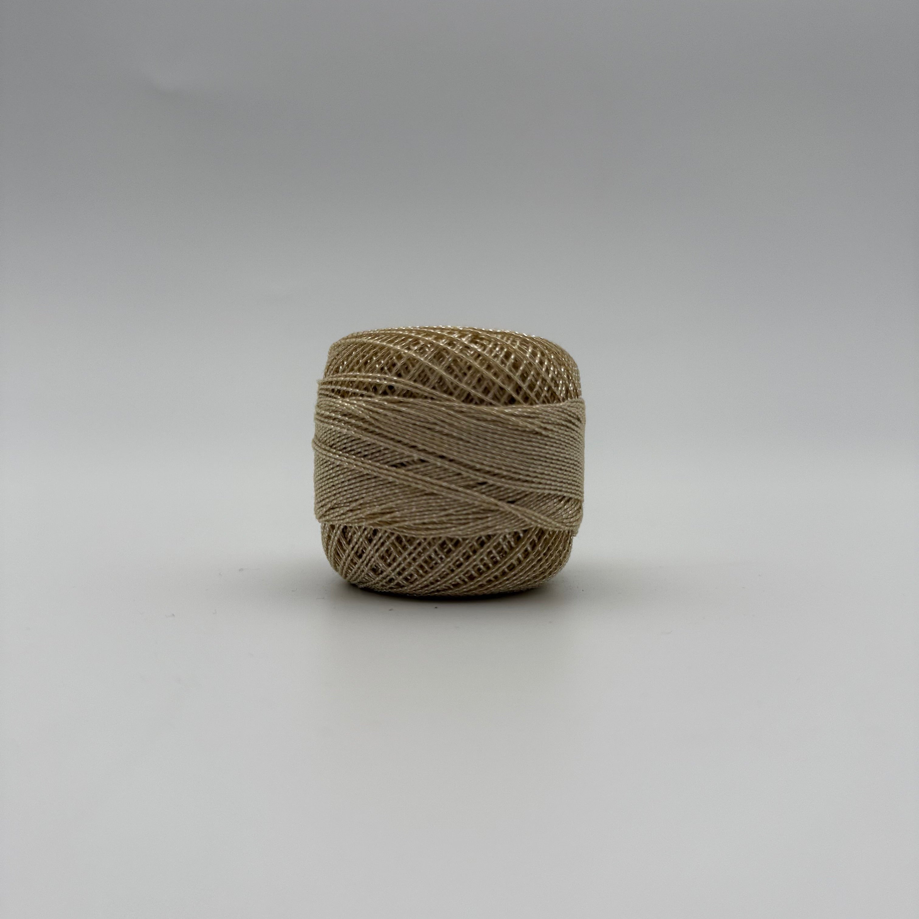 Fils coton bicolore et lurex pour broder ou crocheter BD-2133