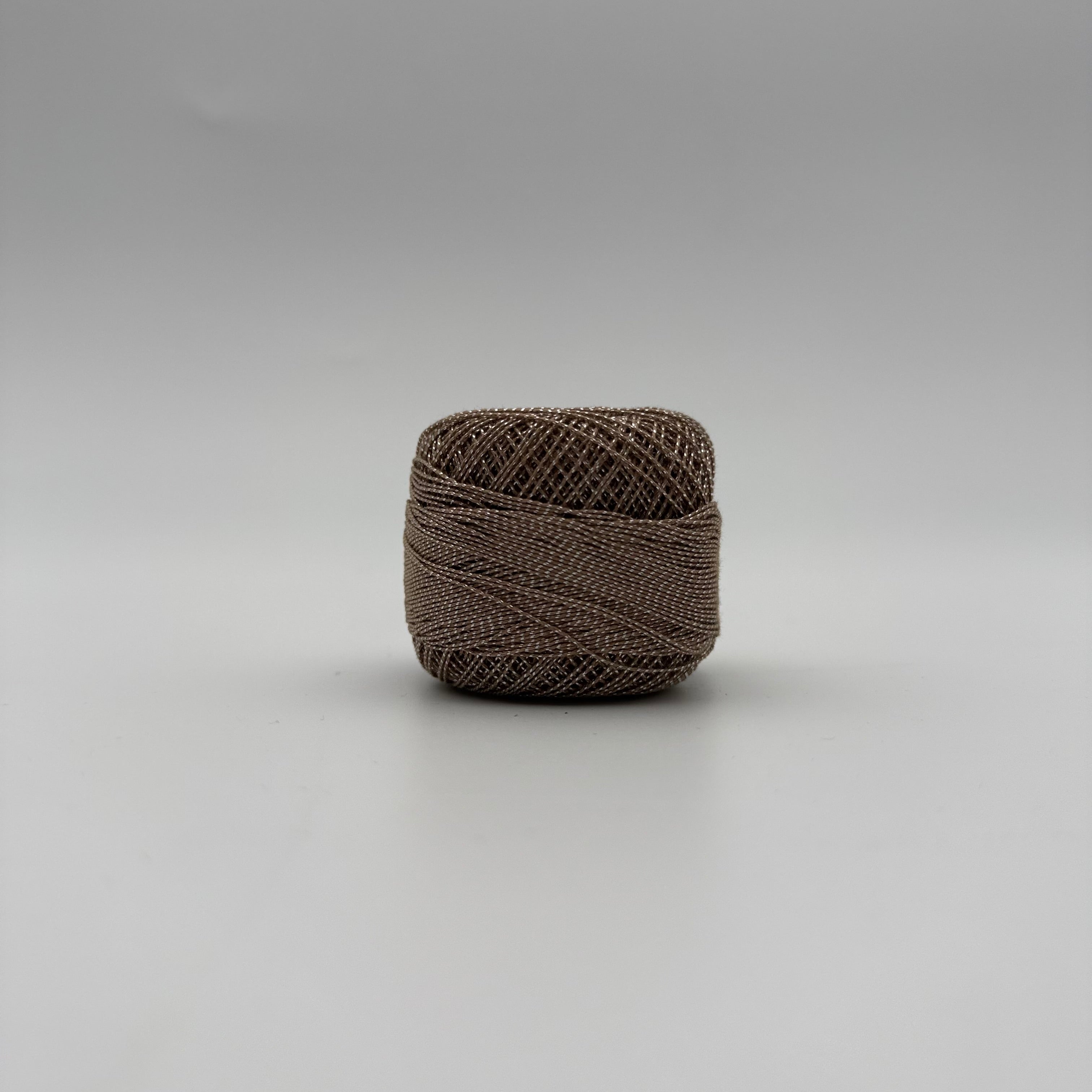 Fils coton bicolore et lurex pour broder ou crocheter BD-2138