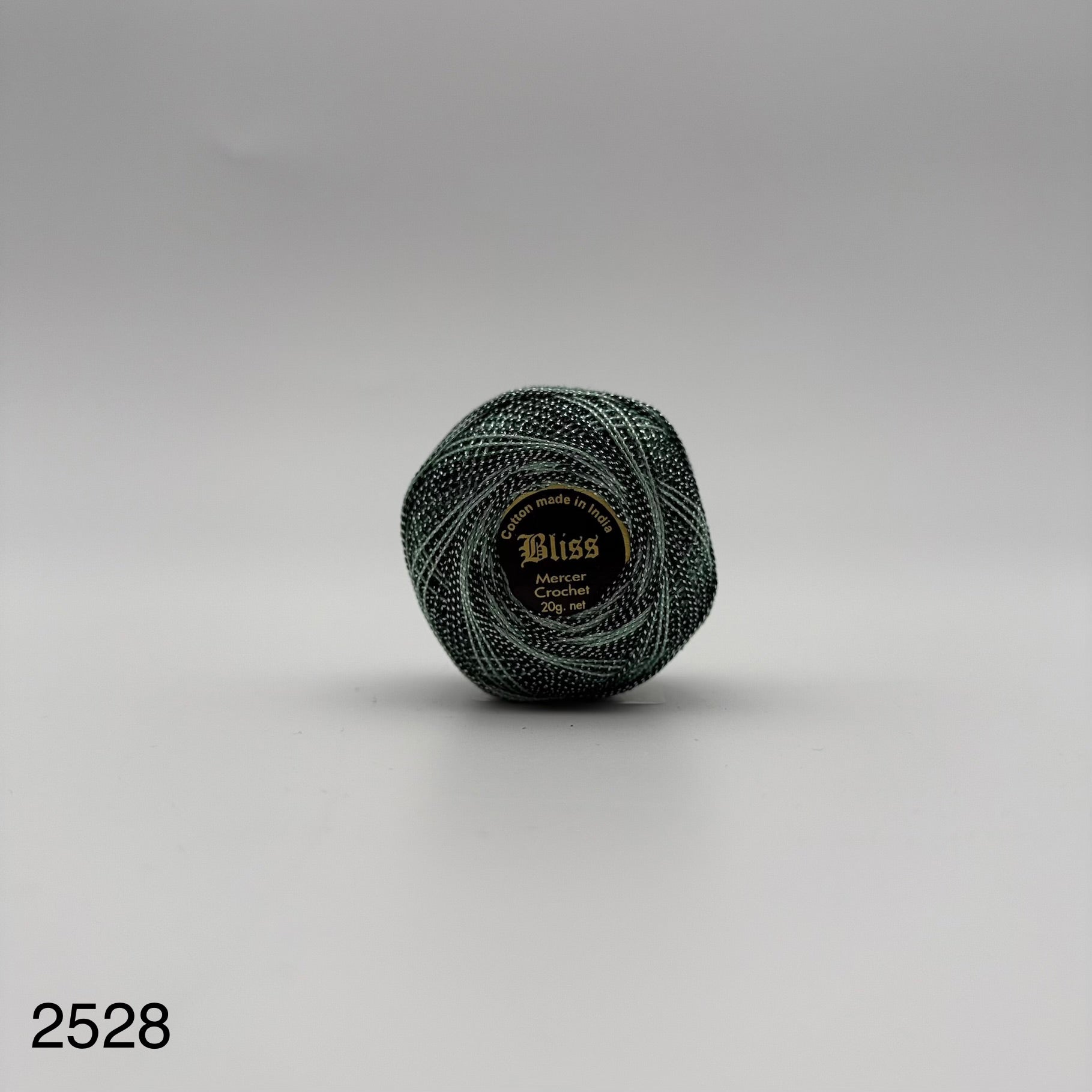 Fils coton bicolore et lurex pour broder ou crocheter 2528