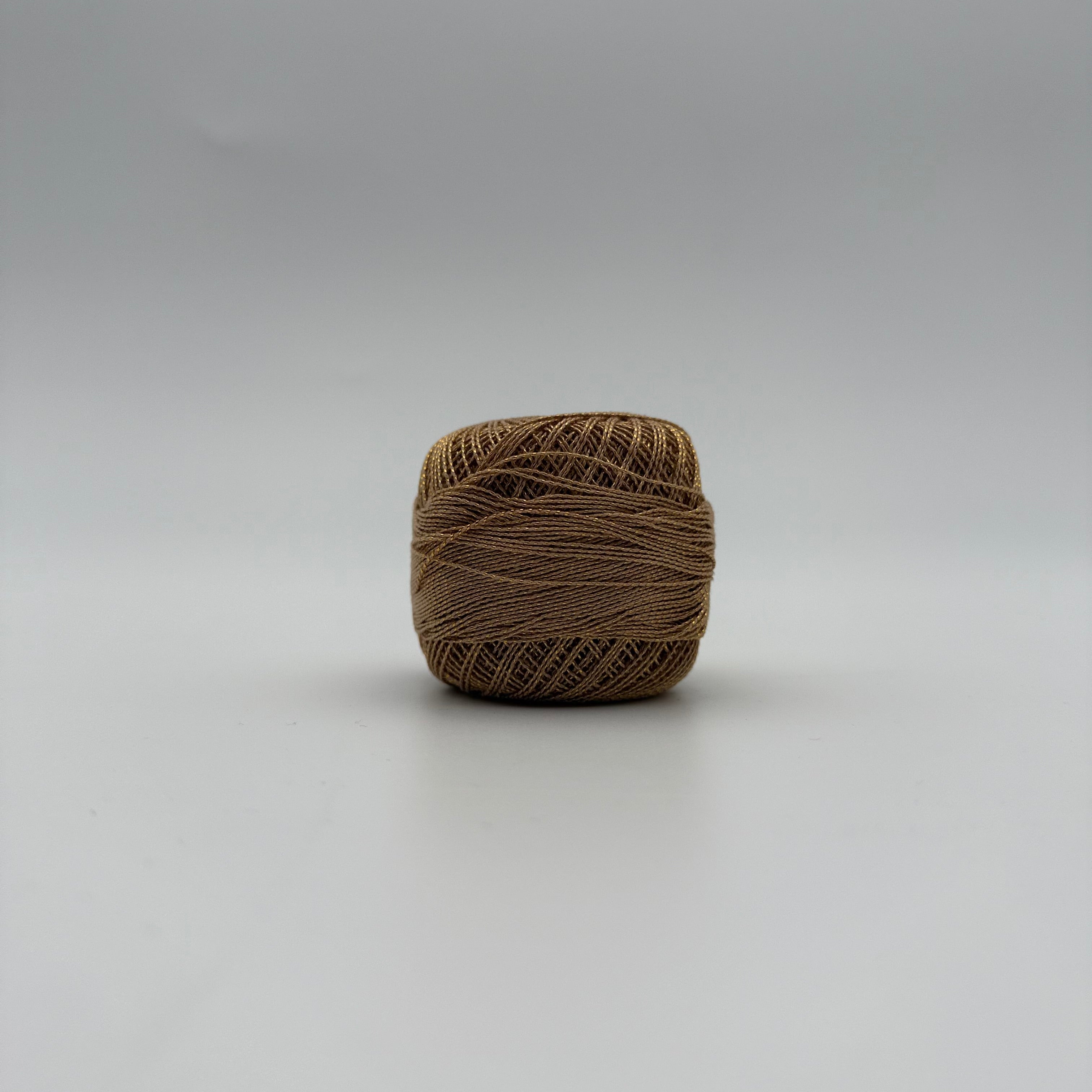 Fils coton bicolore et lurex pour broder ou crocheter BD-3068