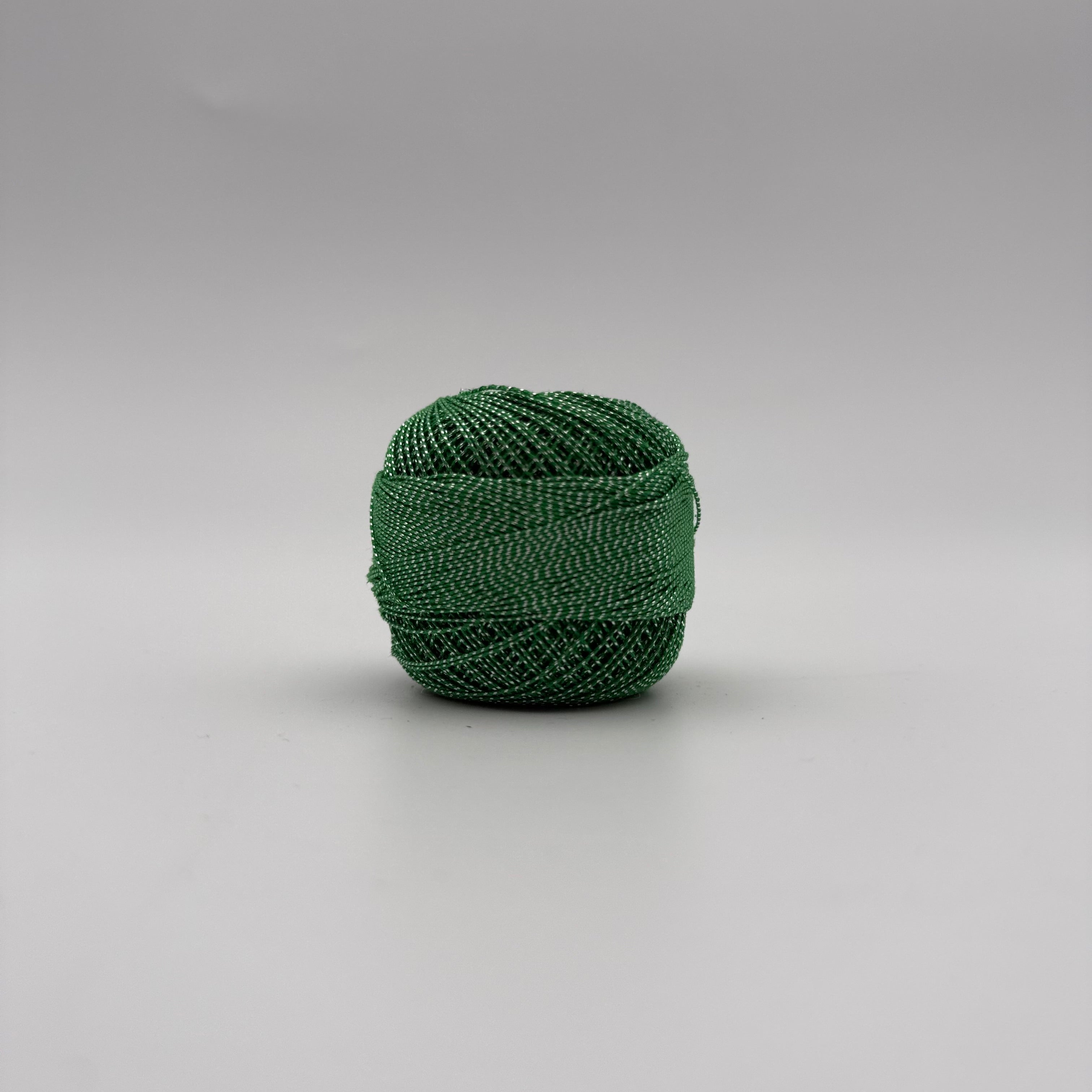 Fils coton bicolore et lurex pour broder ou crocheter 2013S