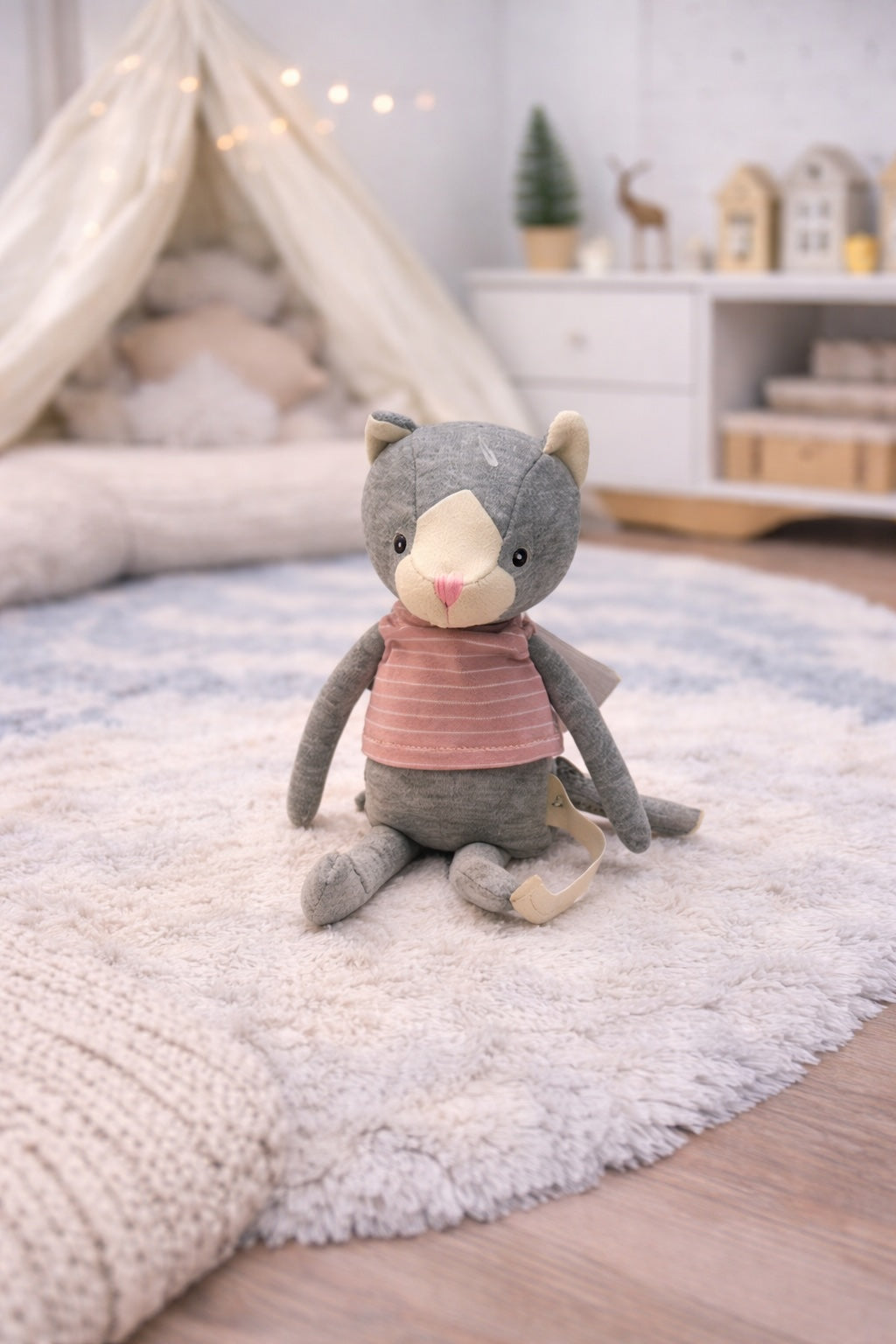 Peluche chat George Bukowski Design – doudou bébé chat garçon cadeau naissance original jouet enfant – Tawus