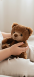Peluche baby Ranger Bukowski Design en situation – doudou bébé doux et rassurant, idéal comme cadeau de naissance – Tawus