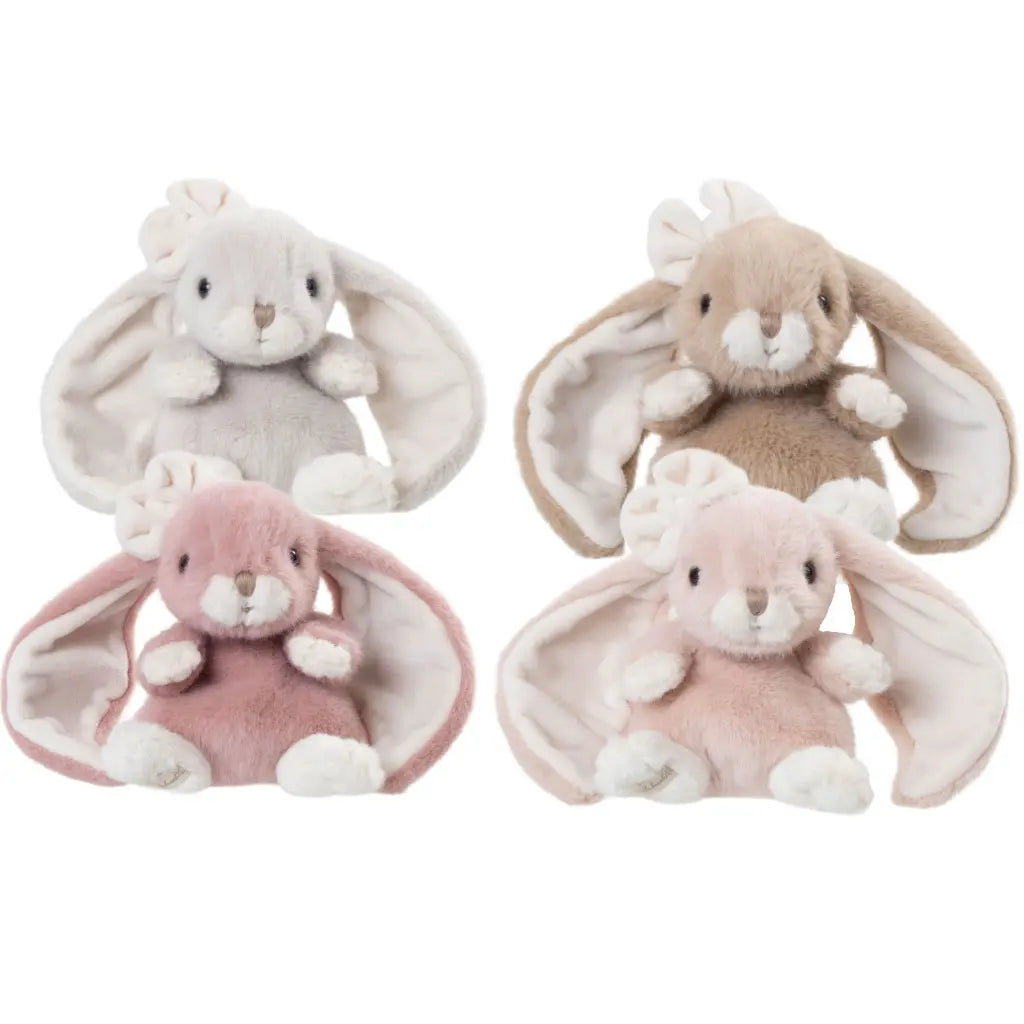  Peluches lapin Cute Kanina de Bukowski Design sur fond blanc, en gris clair, taupe, vieux rose et rose pâle, avec des nœuds blancs.